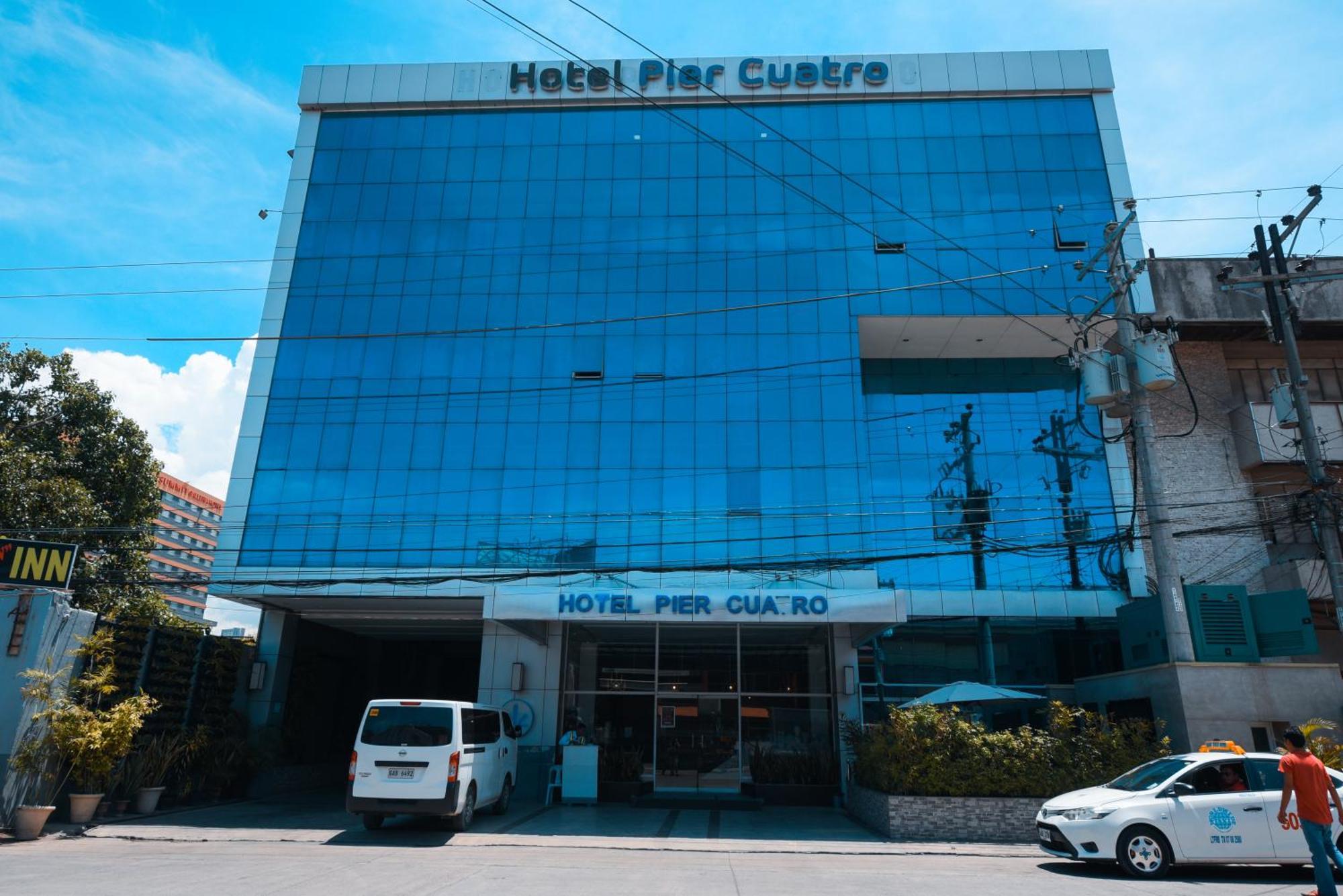 Hotel Pier Cuatro Cebu Exterior photo